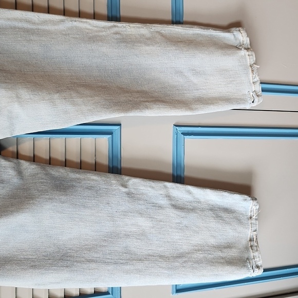 New York & Company Soho Jeans Super High Straight Cut - Picture 10 of 16